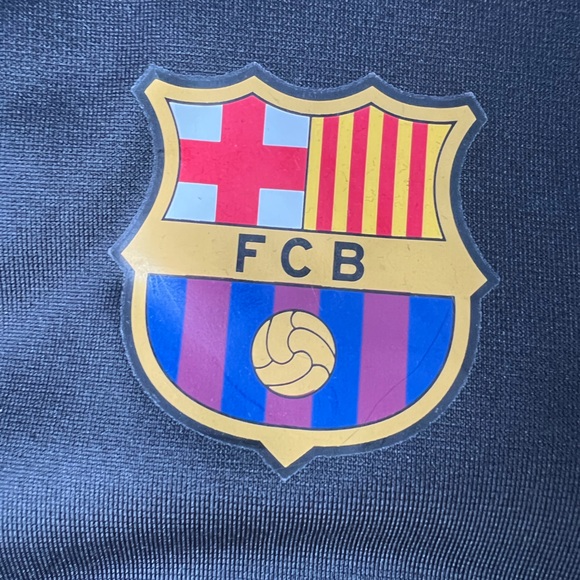 Nike Women's Dri-Fit Element Long Sleeve Running Top - Barcelona FCB - Picture 4 of 7